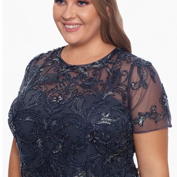 NWT Xscape gray, short sleeve.chiffon long formal. Mother of the bride. 14W  16W - Picture 4 of 10